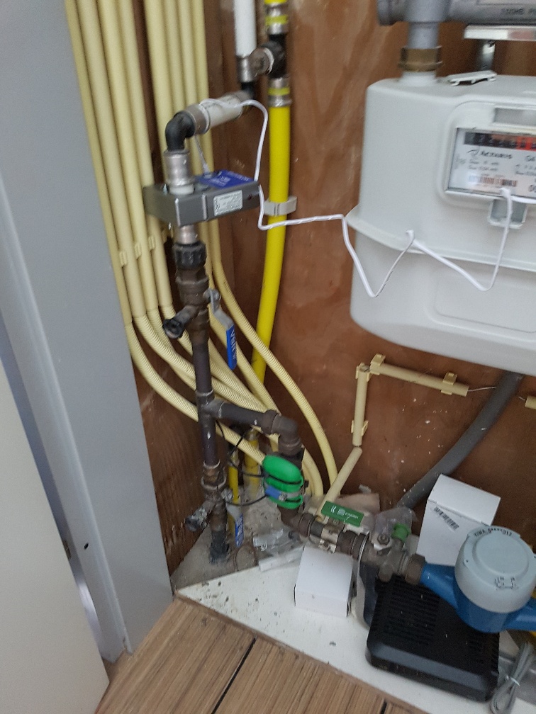 Hydroflow op waterleiding in een woonhuis, villa